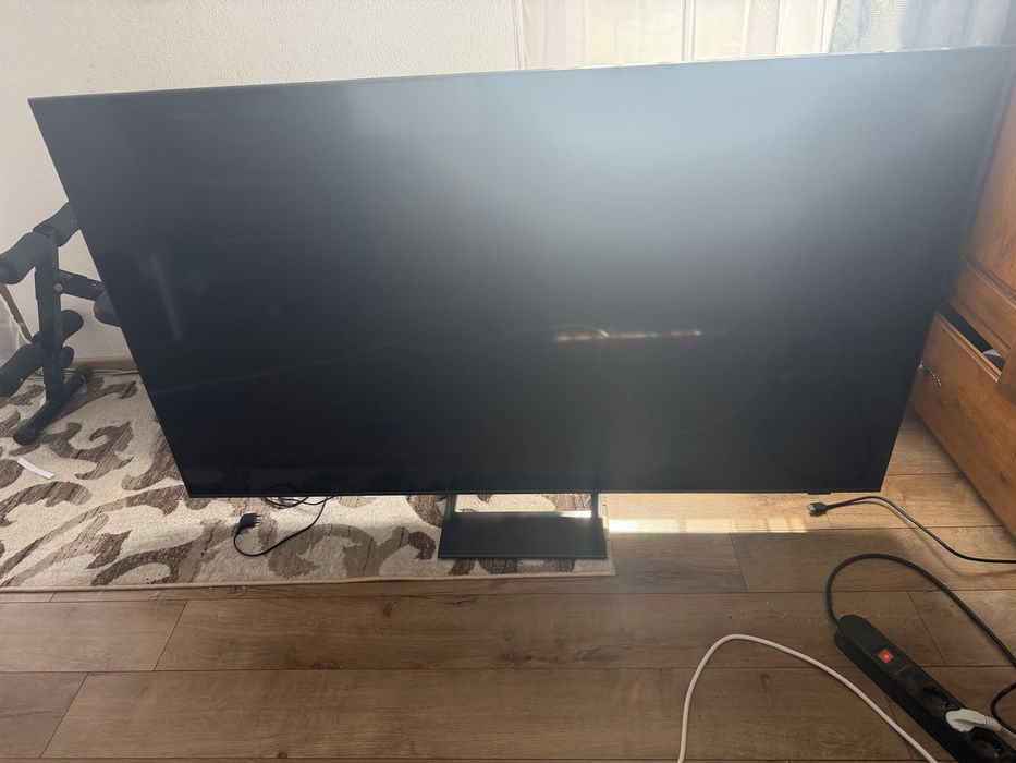 STRICAT/PIESE Crystal UHD 4K Smart 163cm