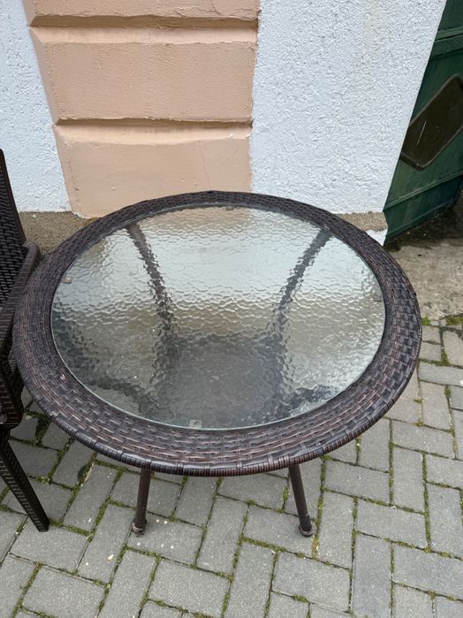 ИЗГОДНО!!! Продавам маси и столове! ИЗГОДНО!!!