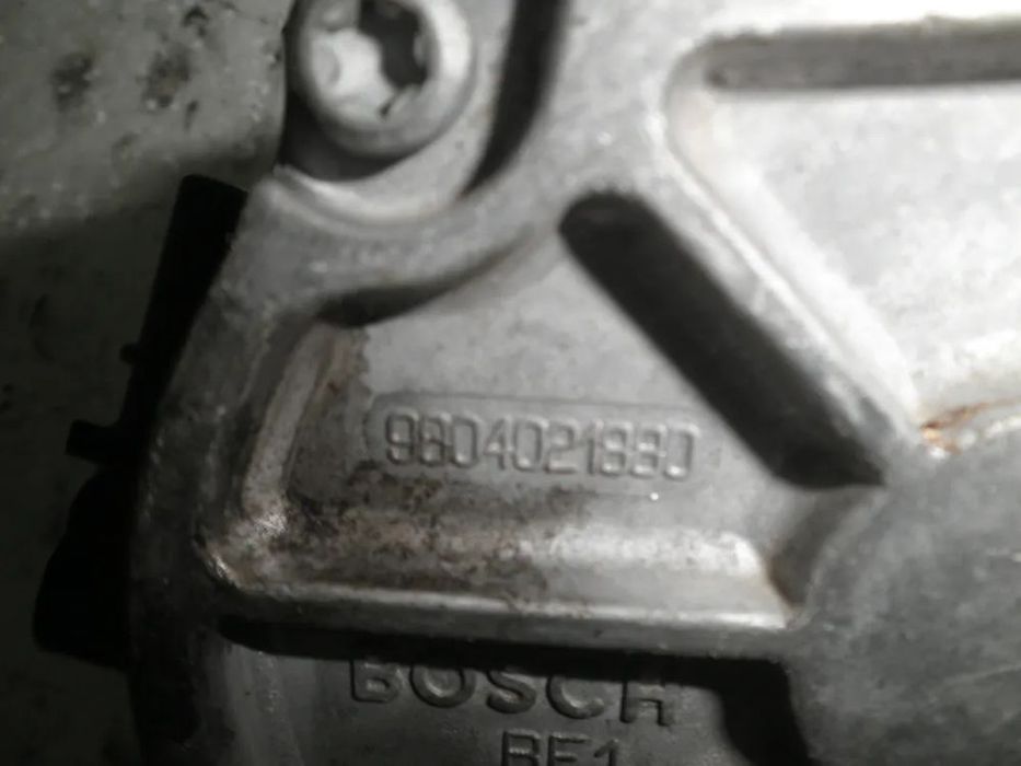 pompa vacuum ford ecosport 1.5 tcdi , focus 3 1.6 tdci 9804021880