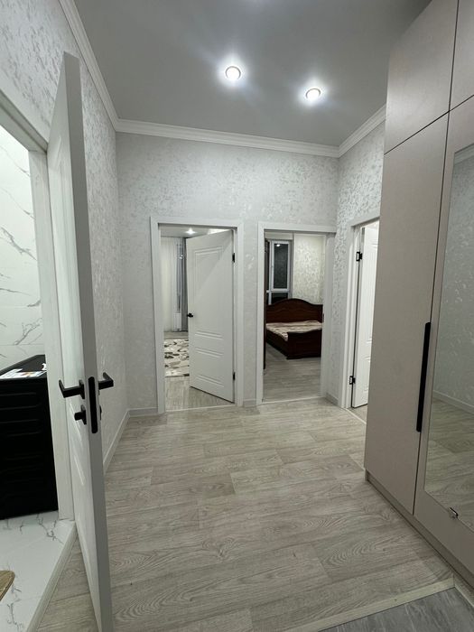 Сдам новую 2 ком квартиру