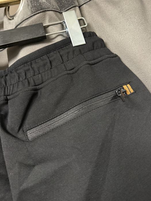 Мъжки екип нов L  номер