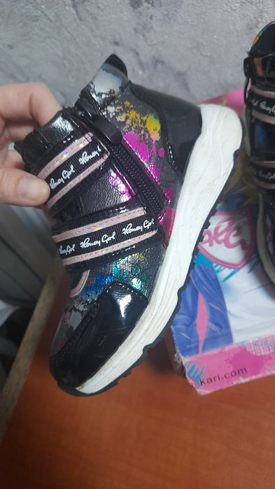 Демисезонные ботинки на девочку