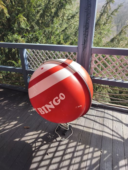 Reclama luminoasă rotundă bila super bingo