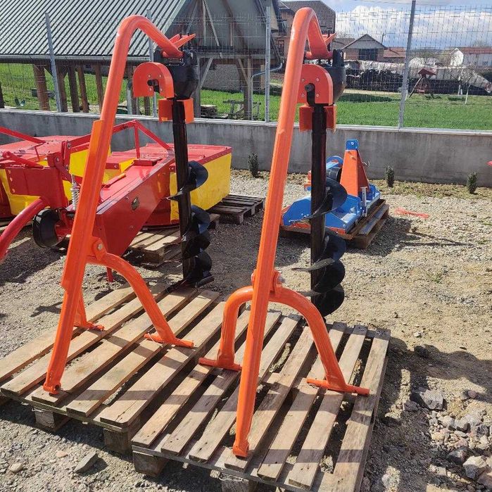 Burghiu pamint cu prindere in tiranti