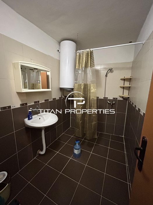 Дава се под наем Тристаен апартамент в Варна, Погреби - 80 кв.м за 450 € - Снимка #10