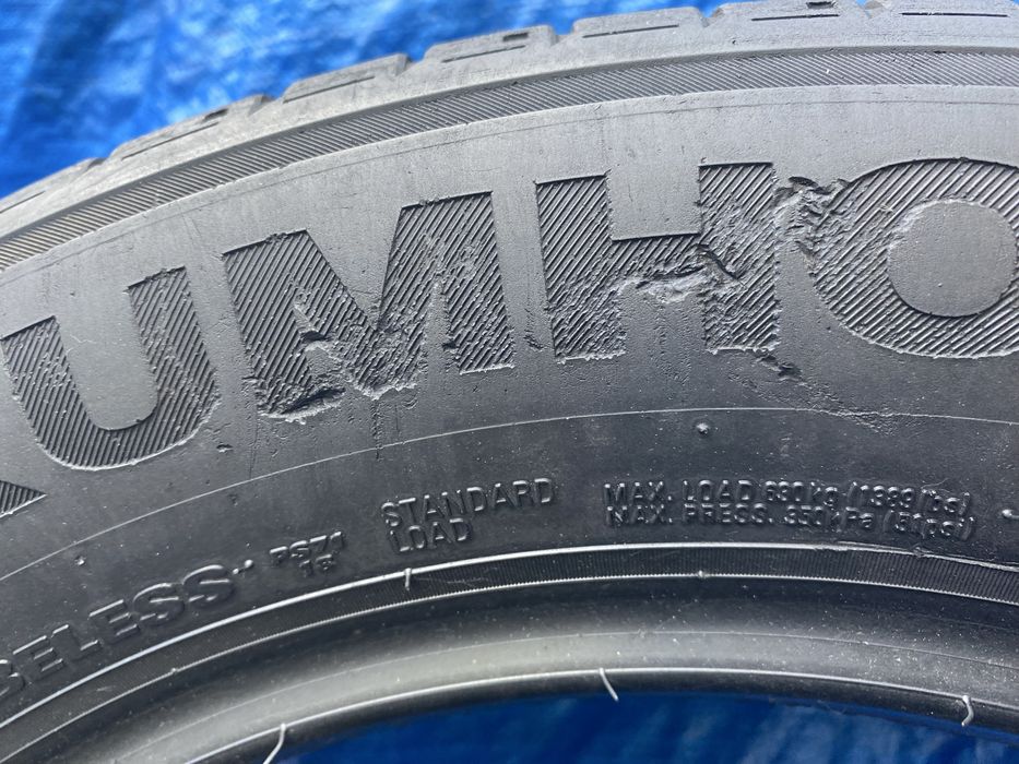 Set 4 anvelope vara Kumho Ecsta Ps71 205 60 R 16 92 V Dot 3620 Profil : 2 Bucati 5,34 , 2 bucati 4,6mm