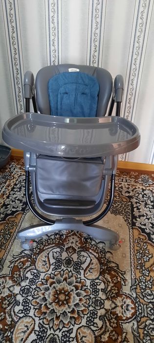 Продам детский кресло для  кормления