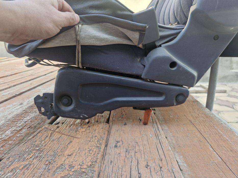 Сиденья от тойота превия