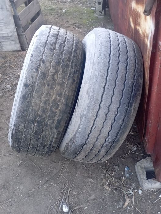 Продам шины на прицеп