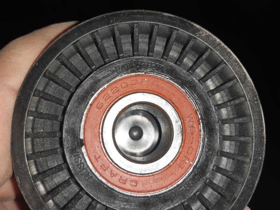 Ролики и ремень приводной