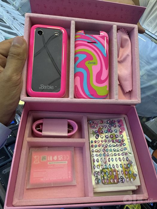BARBIE orginal HMD