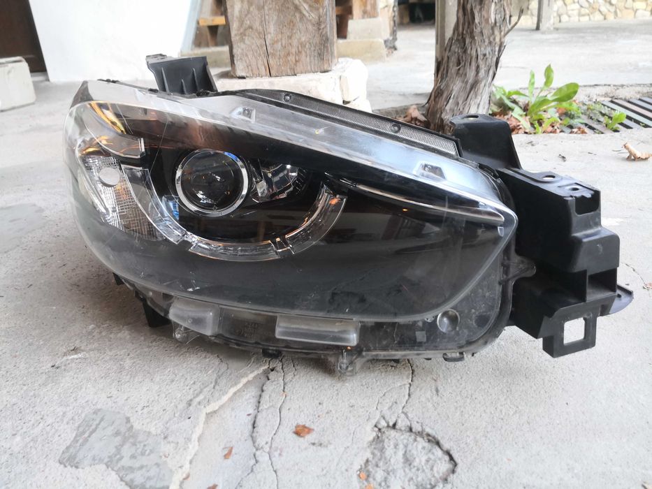 Фар Mazda CX5 FULL десен/Фар Мазда ЦХ5 Оригинален