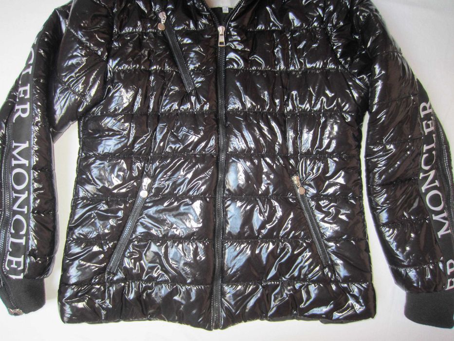 Geaca dama, masura S ( copil 2XL), poliester, gluga,stare f.buna