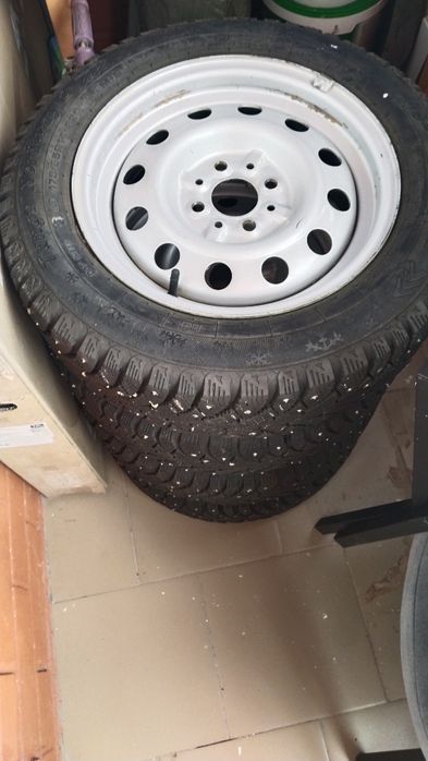 Шины с диском ..