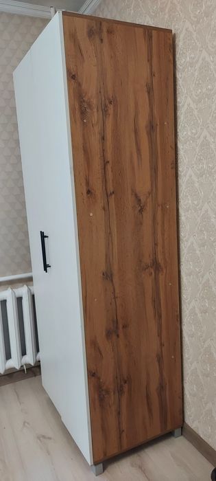 Шкаф 2х дверный новый