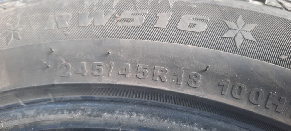 Продам автошины на 18