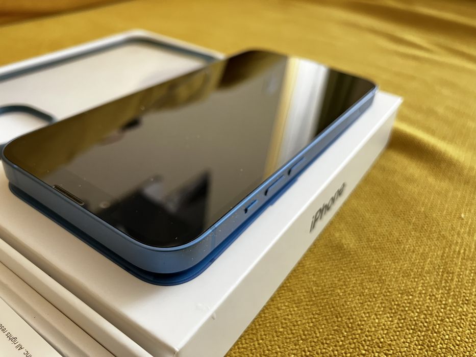 Iphone 13 Blue 256GB безупречен