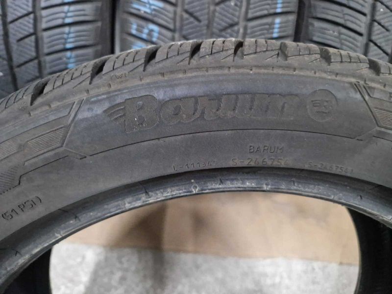 4 Barum R17 225/45
зимни гуми DOT2418