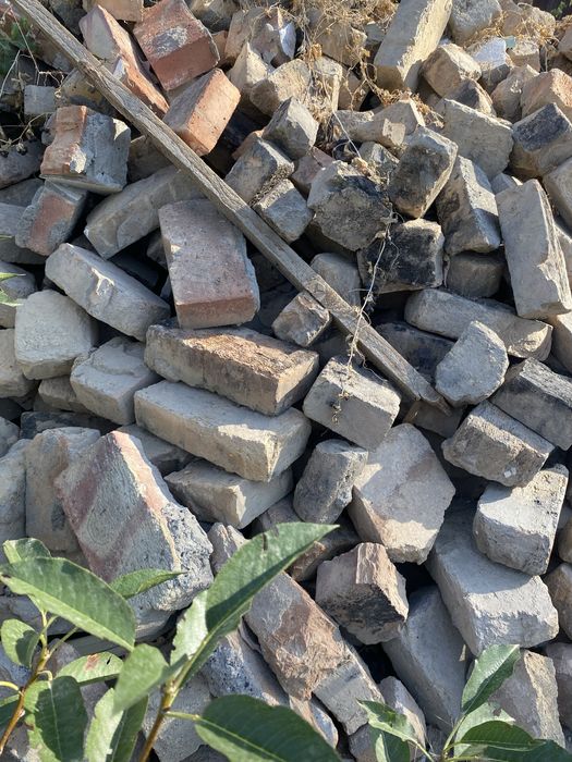 Кирпич красный б/у