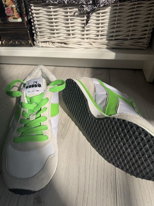 Кроссовки диадора новые