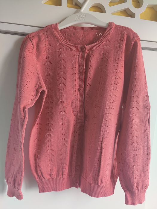 Две жилетки и пола 134 см