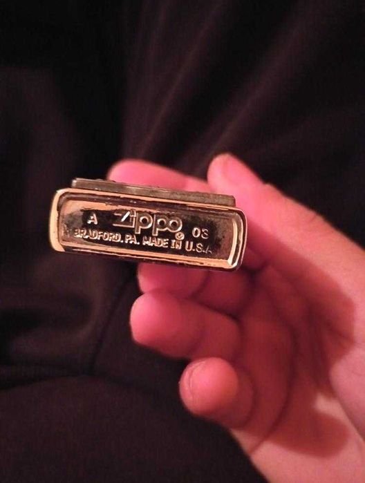Brichete zippo 2003