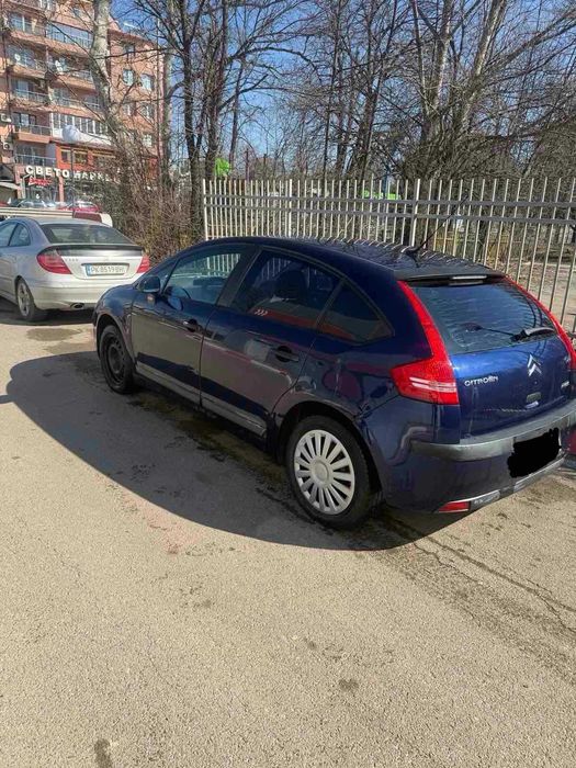 продавам автомобил