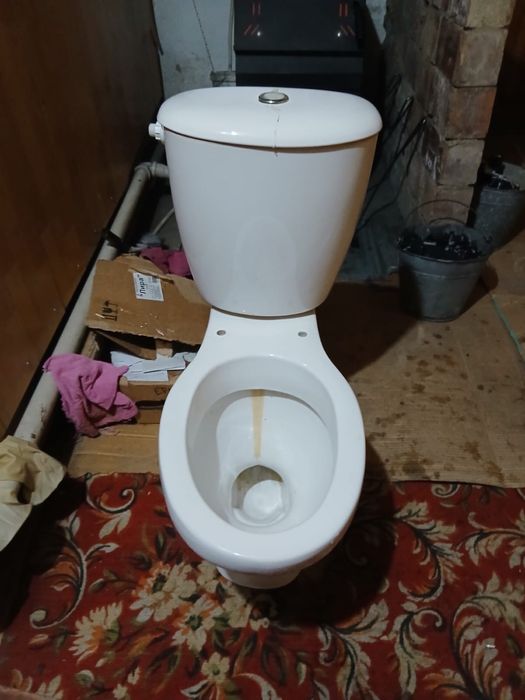 Унитаз в комплекте