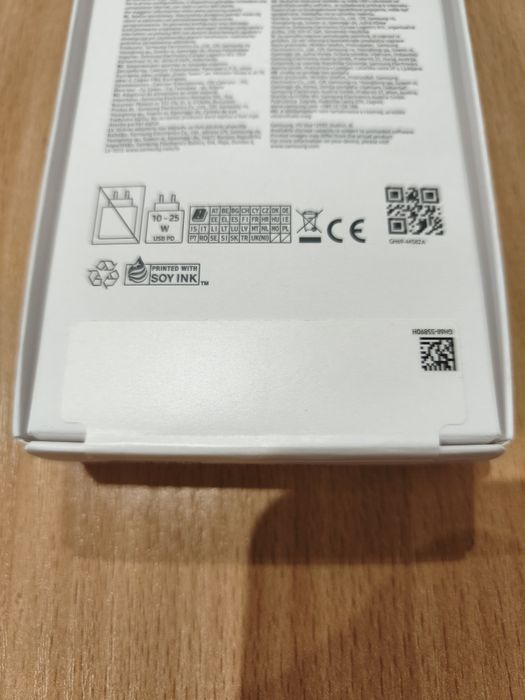 Samsung А16 НОВ фабрично запечатан