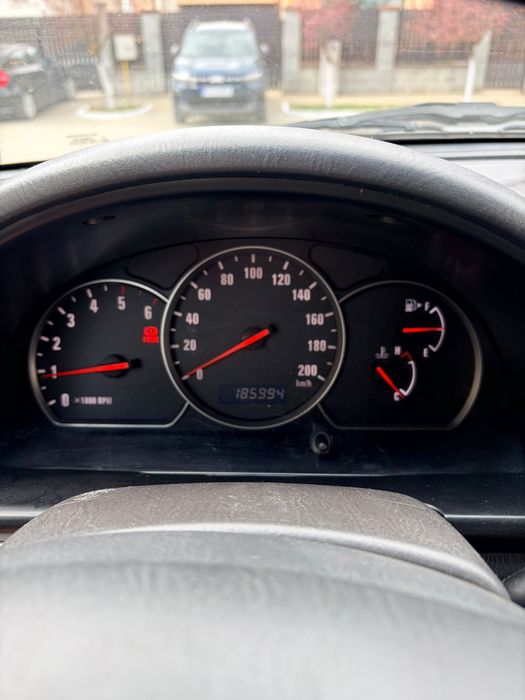 SUZUKI Grand Vitara 2005 — imagine 3