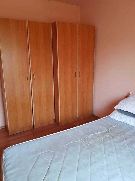 Apartament 3 camere de inchiriat