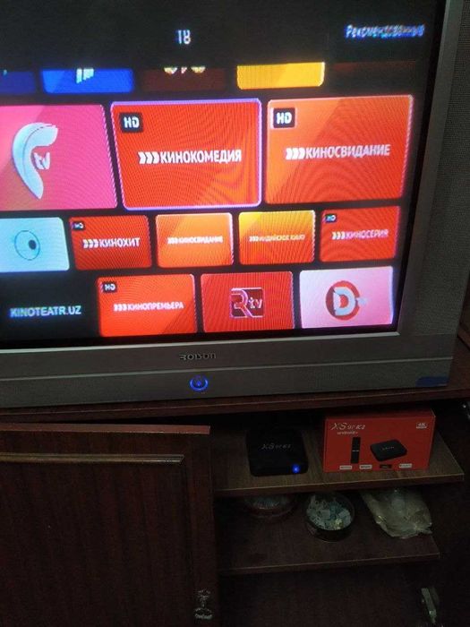 Телевизор ROISON и Android TV
