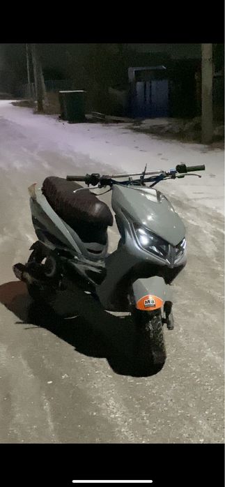 Продам-обменяю м8