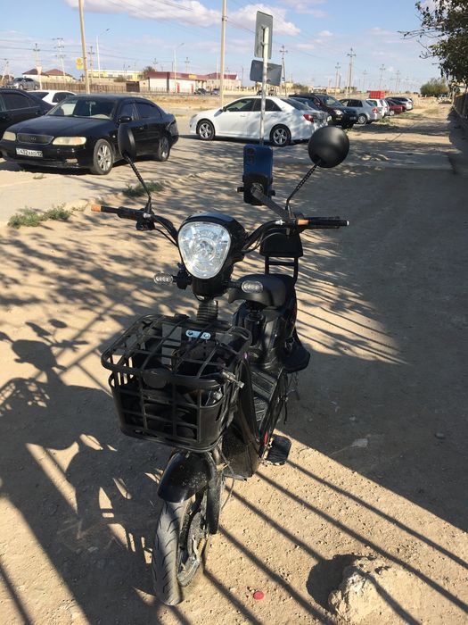 Скутер сатылады новый