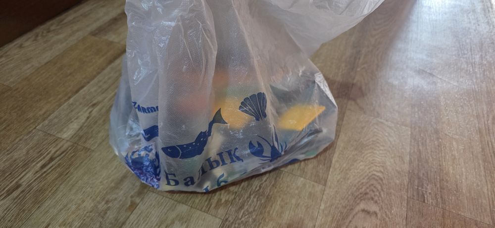 Продам лего без инструкций