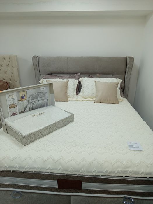 Спални легла и матраци