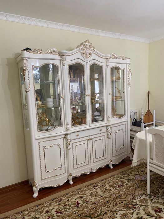 Сервант для посуды Шкаф