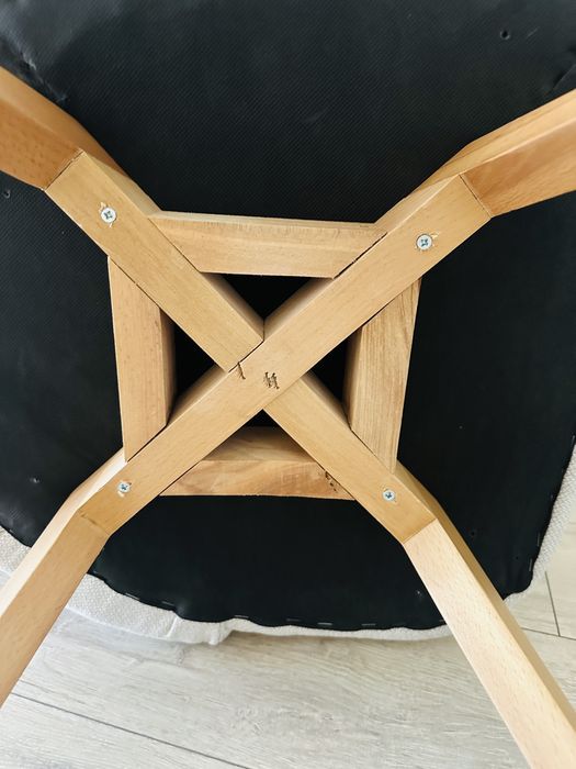 Трапезен стол -4 бр.