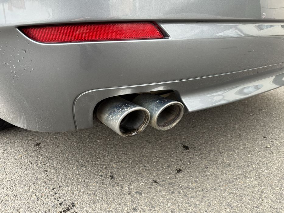 BMW Seria 5 F10 530d 258 CP