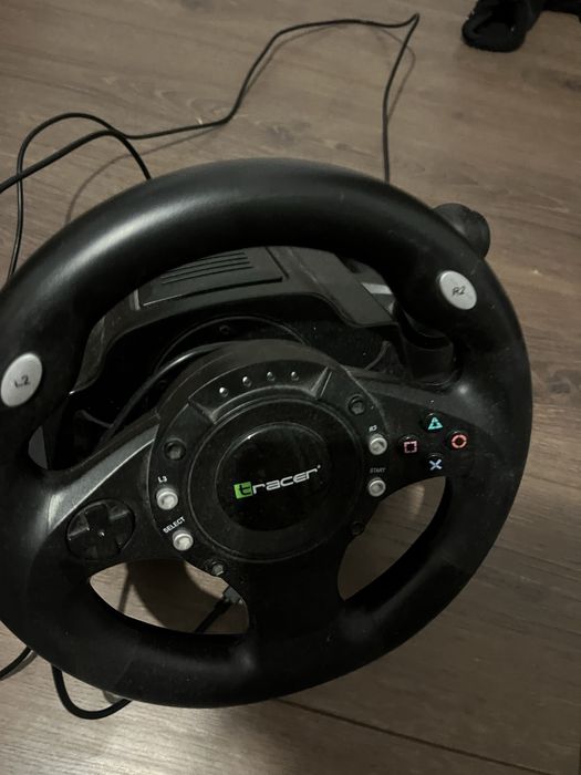 Volan trecer bun pentru ps4,ps5,pc.etc