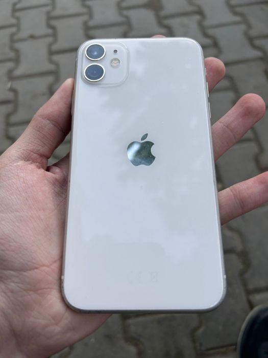 Айфон 11 продамм