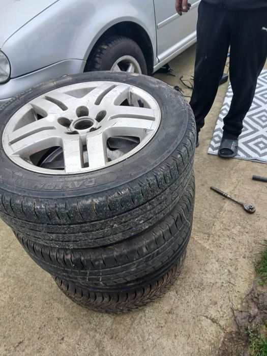 Genți golf4 magneziu. 185/60R15. 88H