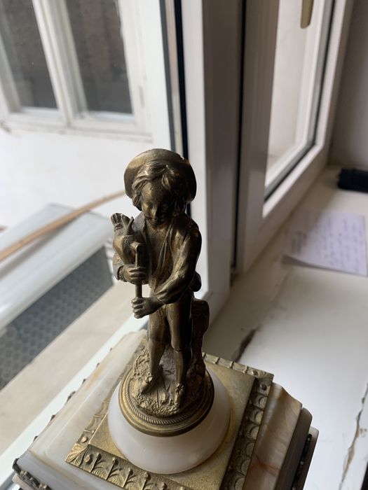 Антикварные часы