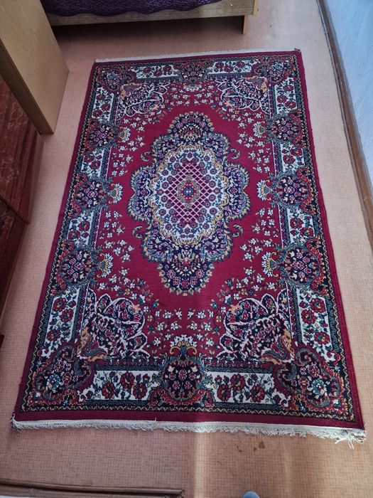 Продам ковёр 2шт