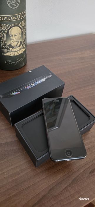 IPhone 5 black 16 gb, 85 % baterie