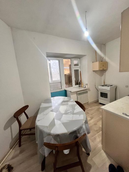 Продам 1 ком квартиру на Жазире