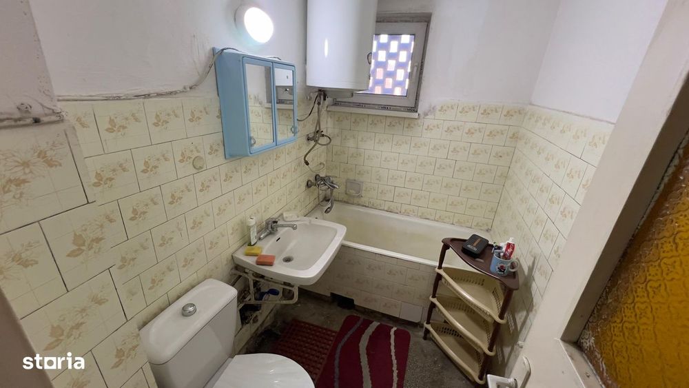 Apartament zona centrala - piata Petrosani