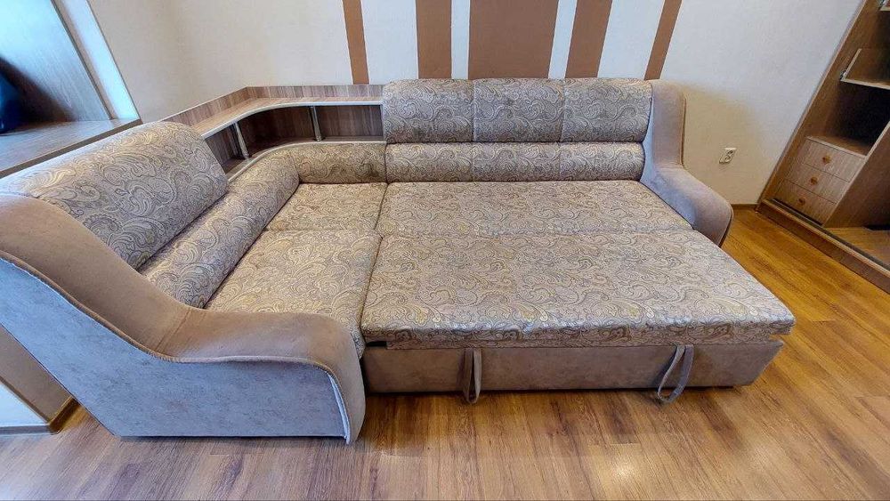 Диван раскладывающийся