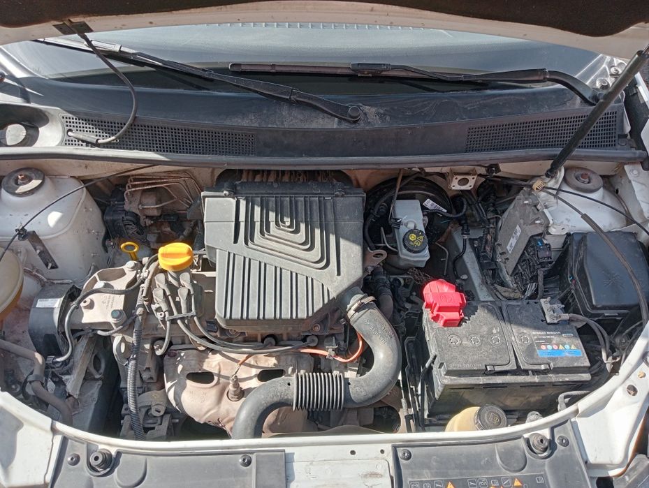 Продам Рено Логан 2020го