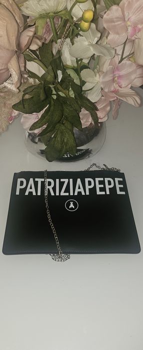 Чанта клъч Patrizia pepe